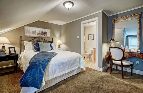 Dildo Hotel | Inn By The Bay