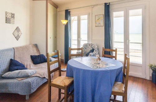 Criel-sur-Mer House | Inn Criel-sur-Mer, 1 bedroom, 2 people