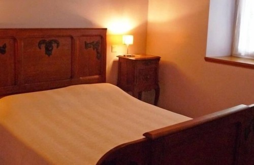 Lanuejouls House | Inn Lanuéjouls, 2 bedrooms, 5 people