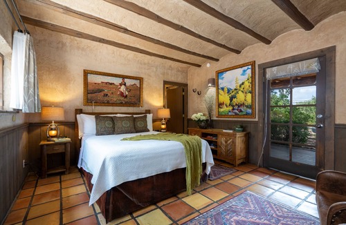 South Capitol Bed & Breakfast | Inn Of The Turquoise Bear