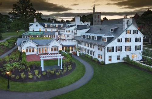 Amherst Center Hotel | Inn on Boltwood