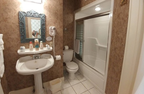 St. Andrews Hotel | Inn on Frederick