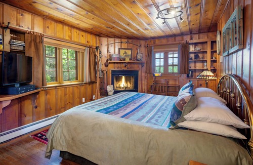 Taos Bed & Breakfast | Inn on La Loma Plaza