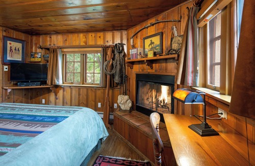Taos Bed & Breakfast | Inn on La Loma Plaza
