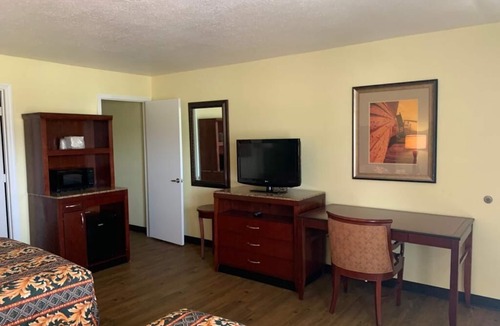 Tavares Hotel | Inn On The Green