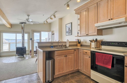 Stonington Hotel | Inn on the Harbor