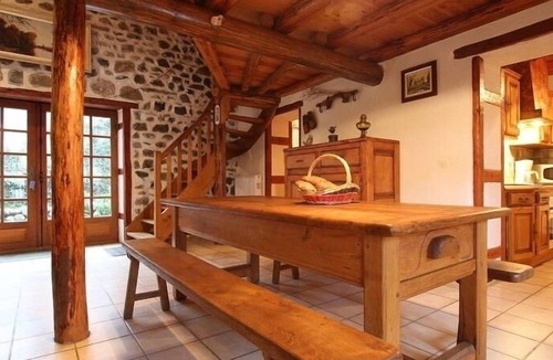 Saint-Julien-des-Chazes House | Inn Saint-Julien-des-Chazes, 3 bedrooms, 8 people