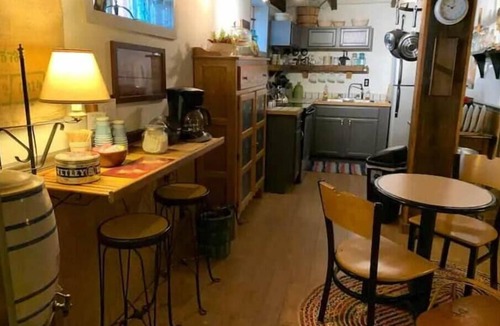 Conestoga House | Inn the Barn