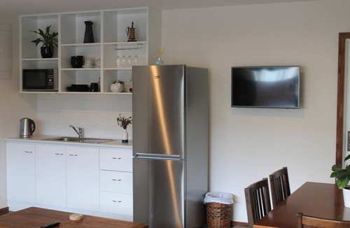 Kaikoura Bed & Breakfast | Inn the Bay Bed & Breakfast