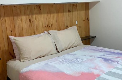 Kingscote House | Inna Nutshell