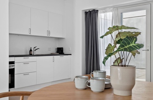 Midtbyen Apartment | Inner City Escape Sum