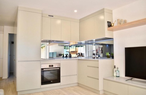 Rushcutters Bay Apartment | Inner City Oasis in Rushcutters Bay