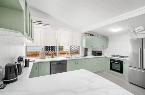 Parramatta Park House | Inner City Serenity!