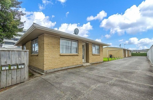 Palmerston North House | Inner Gem On Ada