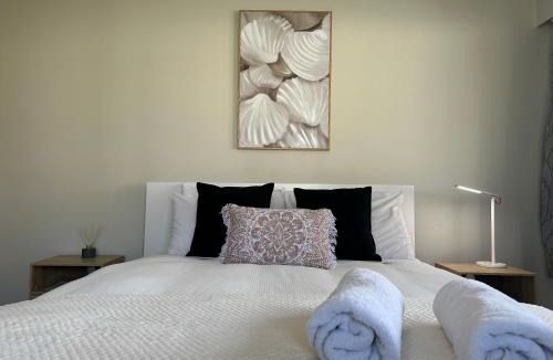 Palmerston North Apartment | Inner Gem On Ada