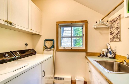 Stonington House | Inner Harbor Retreat - Large, Private Estate