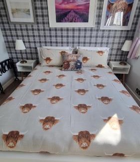 Longcroft House | Innisfail Edi - double room with private bathroom