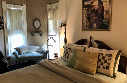 West Washington Bed & Breakfast | Innisfree Bed & Breakfast