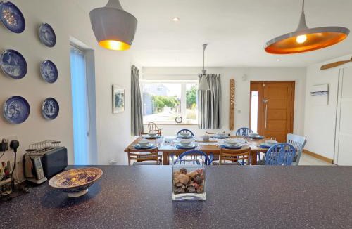 Middleton-on-Sea House | Innisfree, Middleton on Sea