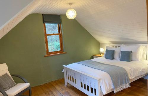 Isle of Seil House | Innish Beag - Uk38782