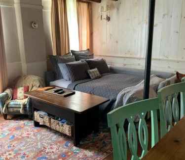 Stafford Bed & Breakfast | Innkeeper's Place B&B