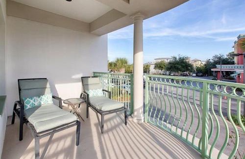 Rosemary Beach Apartment | Inns at Seacrest 210