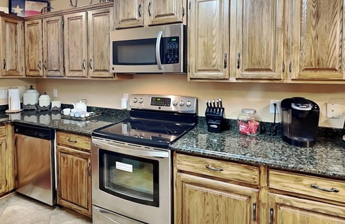 Ruidoso Condo | Innsbrook 254 | Pet-Friendly, Great View, Amenities