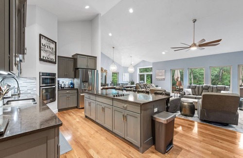 Innsbrook House | Innsbrook Luxe Escape - 5 bedrooms