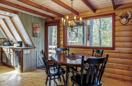 Innsbrook Cabin | Innsbrook Woodland Cabin