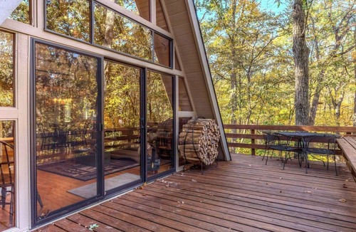 Innsbrook Cabin | Innsbrook Woodland Cabin