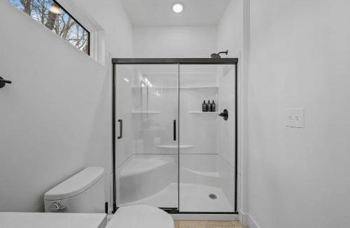 Innsbrook House | Innsbrook Woods - Pool, Hot Tub & Tennis Court