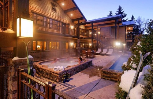 West End Condo | Innsbruck Aspen | Deluxe One-Bedroom Garden Residence 02 w/Hot tub, Centrally located
