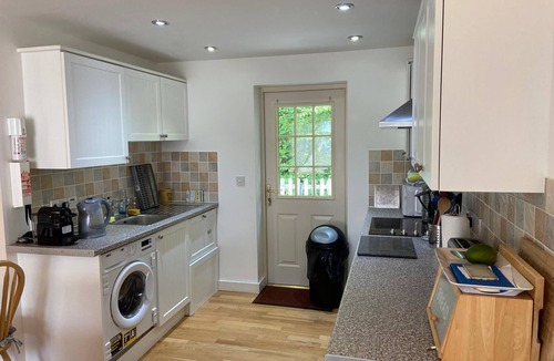 Davidstow Cottage | Inny Glade. Quiet, spacious streamside bungalow. North Cornwall.