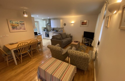 Davidstow Cottage | Inny Glade. Quiet, spacious streamside bungalow. North Cornwall.