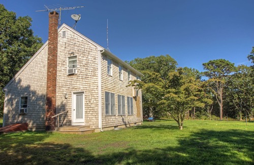Edgartown House | Inquire about fall Bluefish Derby 6 week special price