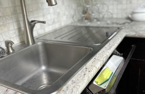Aspen Condo | Inside Downtown Aspen! Welcome Winter! Large Kitchen; Luxury; Romantic;