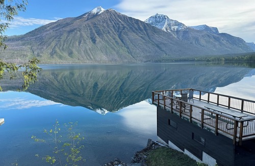 West Glacier Cabin | Inside Glacier National Park, Lakefront cabin