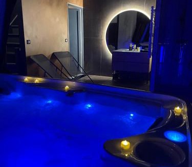 Pacy-sur-Eure House | Insolite Escapade avec Spa privatif
