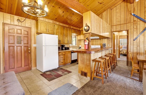 Boulder Bay Cabin | Inspiration Point Retreat #2470