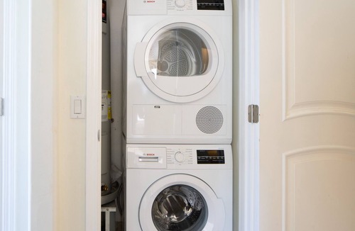 Carmel House | Inspiring Oceanfront Home with Dramatic Coastal Views