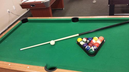 Karnes City Hotel | Instalodge Hotel and Suites Karnes City