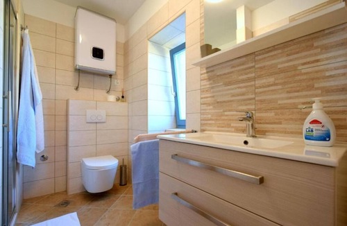 Skrbcici Apartment | Insula Insule - Rustic & Peaceful - SA2