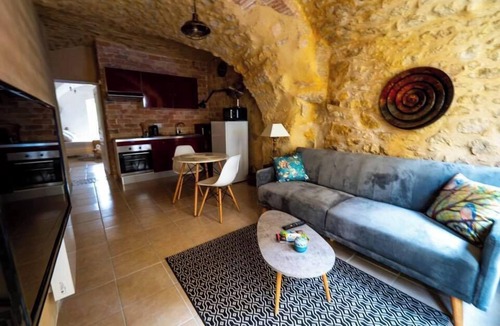 Saint-Andre-de-Roquepertuis House | Intemporel