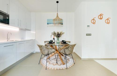 Cala Apartment | Intempo Laguna Apartment