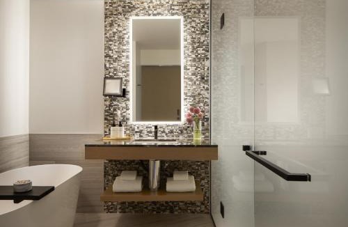 Northwest Bellevue Hotel | InterContinental Seattle Bellevue, by IHG