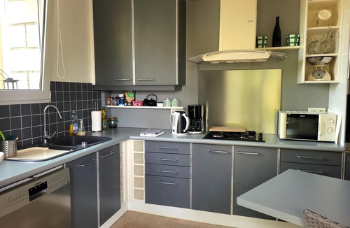 Saint-Leu-dEsserent Apartment | Interior and garden fine-PARIS (25 minutes by train from Chantilly)-Touristic