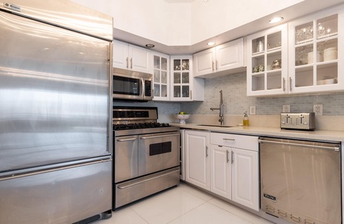 Weehawken House | Interior Designer's Abode - minutes to Manhattan