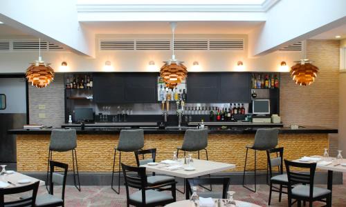 Lakeville Hotel | Interlaken Inn