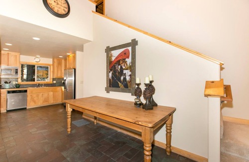 Homewood House | Interlaken Lodge By Tahoe Getaways - Dog Friendly West Shore, Walk to Lake!