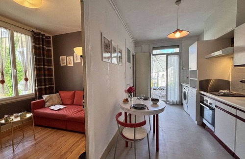 Chatel-Guyon Apartment | Intermezzo - 1 bedroom - Terrace